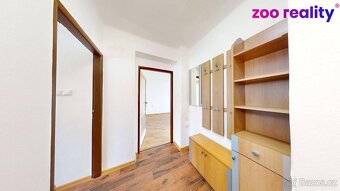 Prodej bytu 2+1 ve zděném bytovém domě, širšího centra Strak