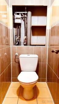 Nabízíme k prodeji družstevní byt o dispozici 2+1 bez balkon