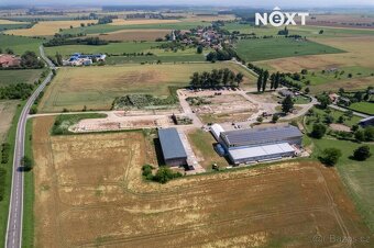 V lokalitě Skalice u Hradce Králové nabízíme k prodeji výjim