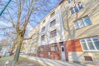 Nabízíme k pronájmu světlý a útulný byt 1+KK o výměře 44 m² 