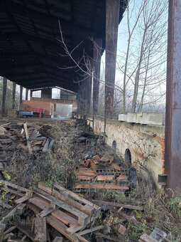 Nabízím zemědělskou halu o 1050m2 se silnou ocelovou konstru