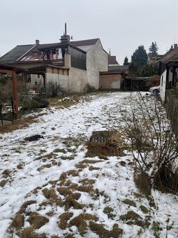 Nabízíme k pronájmu prostorný byt 3+1 o velikosti 87,05 m, k