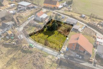 Exkluzivně si Vám dovoluji nabídnout k prodeji pozemek o vým