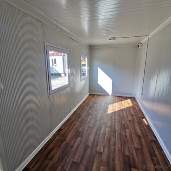 Nabízíme k prodeji obytný kontejner 2,4 x 6 m se základním v