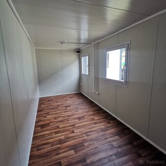 Nabízíme k prodeji obytný kontejner 2,4 x 6 m se základním v