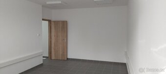Nabízíme k pronájmu nově zrekonstruované kanceláře v centru 
