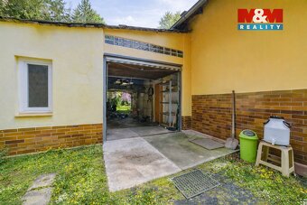 Nabízíme k prodeji samostatně stojící rodinný dům v Podhradí