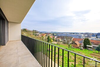 Nabízím na prodej nadstandardní rodinný dům s dispozicí 5+kk