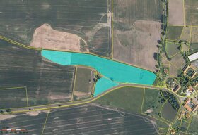 Prodám podíl 1/4 na 3,35 ha zajímavých pozemcích s přístupem