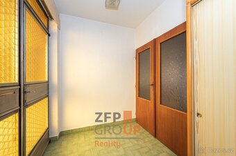 Ev.č. 00501 Nabízíme k prodeji polo řadový rodinný dům v Něm