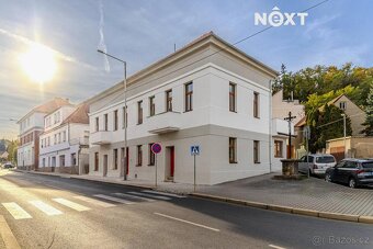 Moderní a prostorná jednotka o dispozici 1+kk (31 m²).
Jedno