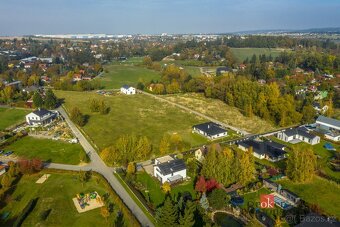 Prodej stavebního pozemku 1225 m2, Kunice - Velké Popovice, 