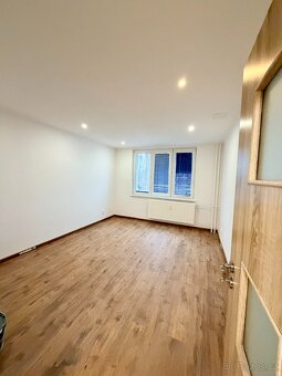 🏠 Prodej bytu 2+1, 60 m² – Kamenná 5102, Chomutov
Nabízíme k