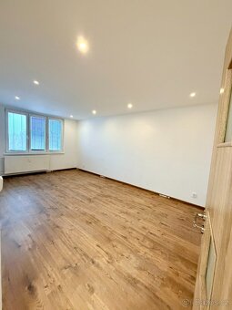 🏠 Prodej bytu 2+1, 60 m² – Kamenná 5102, Chomutov
Nabízíme k