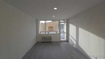 Představujeme vám jedinečnou příležitost k pronájmu hezkého 