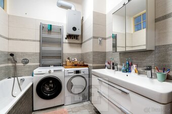 Ev.č. N09092 Exkluzivně nabízíme prostorný, kompletně zrekon