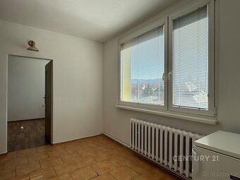 Nabízíme exkluzivně k pronájmu slunný byt 3+1 s balkónem, kt