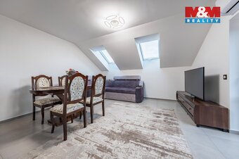 Nabízíme vám k dlouhodobému pronájmu byt 2+kk v Kovanicích u