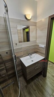 Nabídka pronájmu bytu 2+1 s balkónem 4 roky po celkové rekon