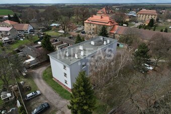 Nabízíme vám k pronájmu byt 3+1, s lodžií 4,5 m2, sklepem a 