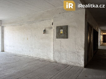 Nabízíme prodej družstevní garážové jednotky, která se nachá