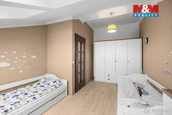 Nabízím k prodeji moderní rodinný dům o dispozici 4+kk v atr