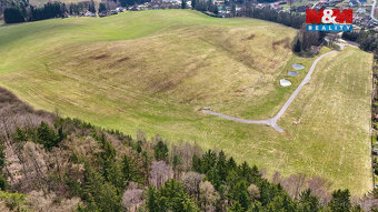 Hledáte domov, nikoliv běžný satelit? V Písečné (Vesnice rok