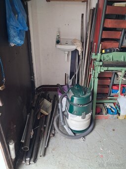 Prodám zděnou garáž v Butovsi, 20m2, se zavedenou elektřinou