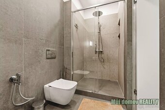 Nabízíme k pronájmu moderní byt o dispozici 2+kk a ploše 54 