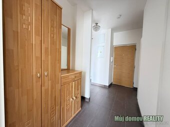 Nabízíme k pronájmu moderní, plně vybavený byt o dispozici 2