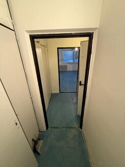 Nabízím k pronájmu garsonku o velikosti 36 m² v původním sta