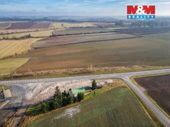 Nabízíme k prodeji komerční budovu, o celkové ploše cca 200 