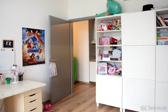 Nabízíme k prodeji prostorný byt 3+kk v osobním vlastnictví 