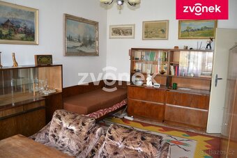 Byt v původní stavu a s původní dispozicí lze účelně zrekons