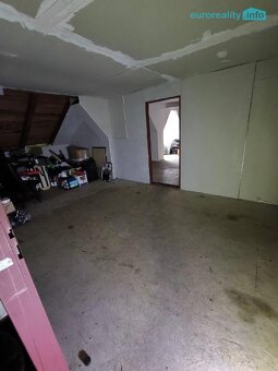 Nabízíme k prodeji komerční objekt 288 m2 na pozemku 1782 m2