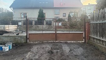 Nabízím k pronájmu komerční prostory v klidné části Rakovník
