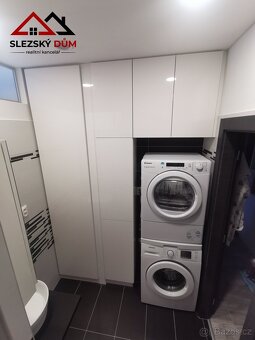 Nabízíme k prodeji byt 2+1 v osobním vlastnictví o podlahové