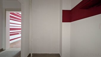 Městská část Praha 10 vyhlašuje dvoukolovou veřejnou soutěž 