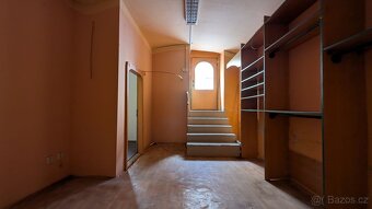 Městská část Praha 10 vyhlašuje dvoukolovou veřejnou soutěž 