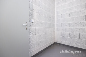 Nabízíme vám k dlouhodobému podnájmu moderní a slunný byt 2+