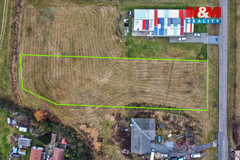 Nabízíme k prodeji pozemek o rozloze 3923 m² v katastrálním 