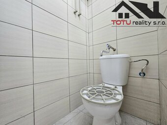 Nabízíme k pronájmu komerční prostor o celkové ploše 36 m2 n