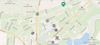 Ev.č. 00104 Nabízíme k pronájmu prostorný a světlý byt 2+kk 