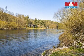 Prodej pozemku určeného k výstavbě v Týně nad Vltavou, místn