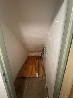 Nabízím k pronájmu byt o dispozici 1+kk o rozloze 20 m2 v kl