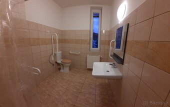 Nabízíme pronájem hezkého bytu 1+KK v domě s pečovatelskými 