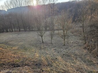 Nabízím jedinečný pozemek o výměře 1 671 m² v obci Doubravy 