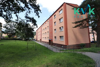 Nabízíme k pronájmu světlý a zrekonstruovaný byt o dispozici
