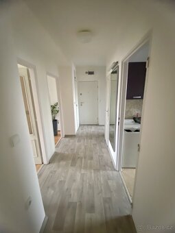 Nabízím k dlouhodobému pronájmu byt 3+1 o užitné ploše 66 m2