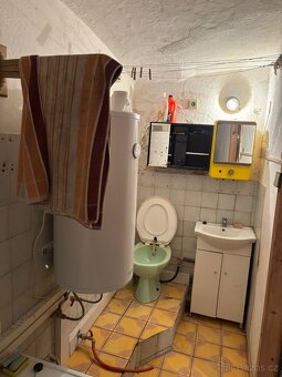 Nabízím k prodeji chalupu v obci Babice, okres Pelhřimov. Ho